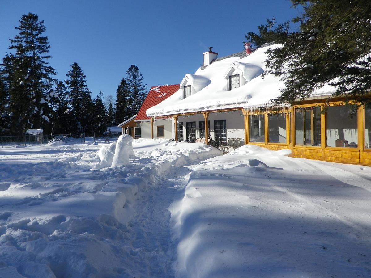 Auberge La Seigneurie Valcartier Saint-Gabriel-De-Valcartier Εξωτερικό φωτογραφία