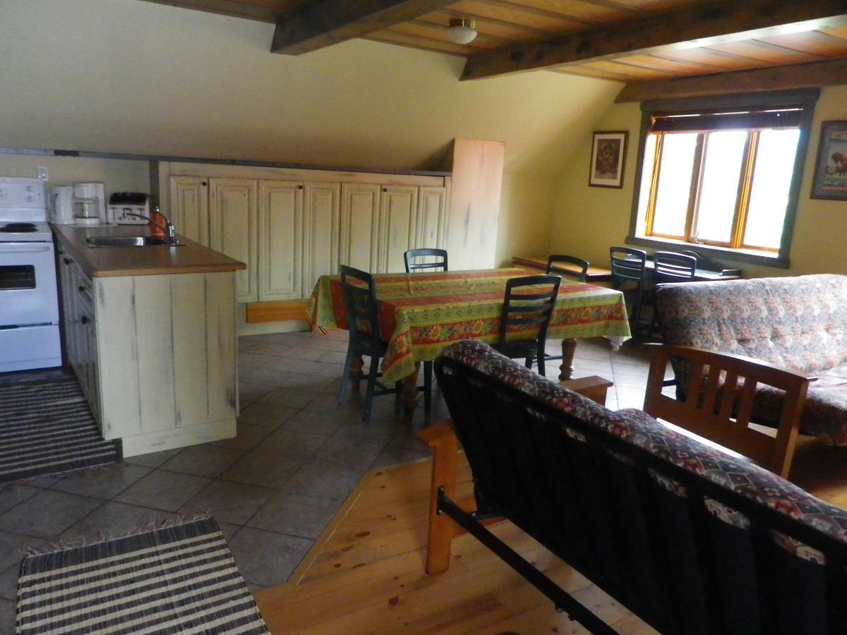 Auberge La Seigneurie Valcartier Saint-Gabriel-De-Valcartier Εξωτερικό φωτογραφία